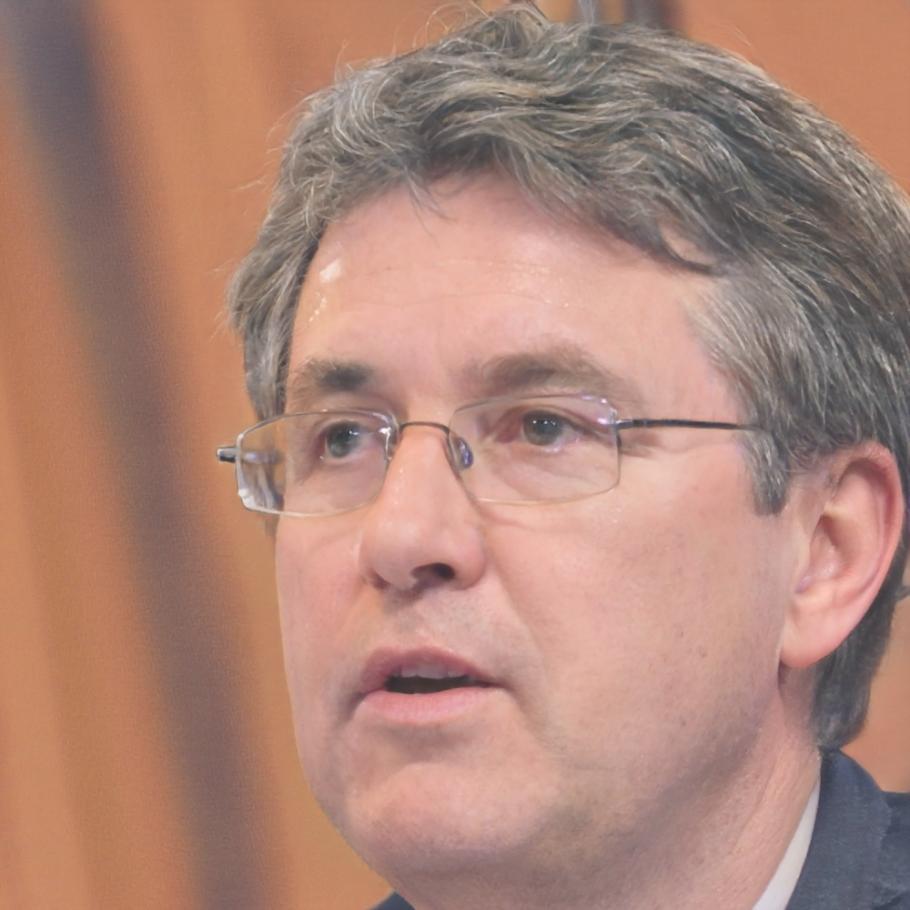 Dr. Michael Weber, Senior Finanzberater bei lomyranique